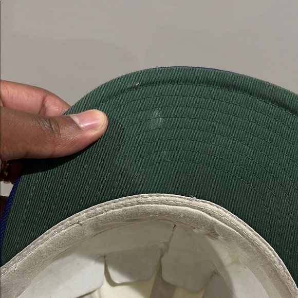 New Era Heritage Series Strapback Cap - Picture 8 of 10